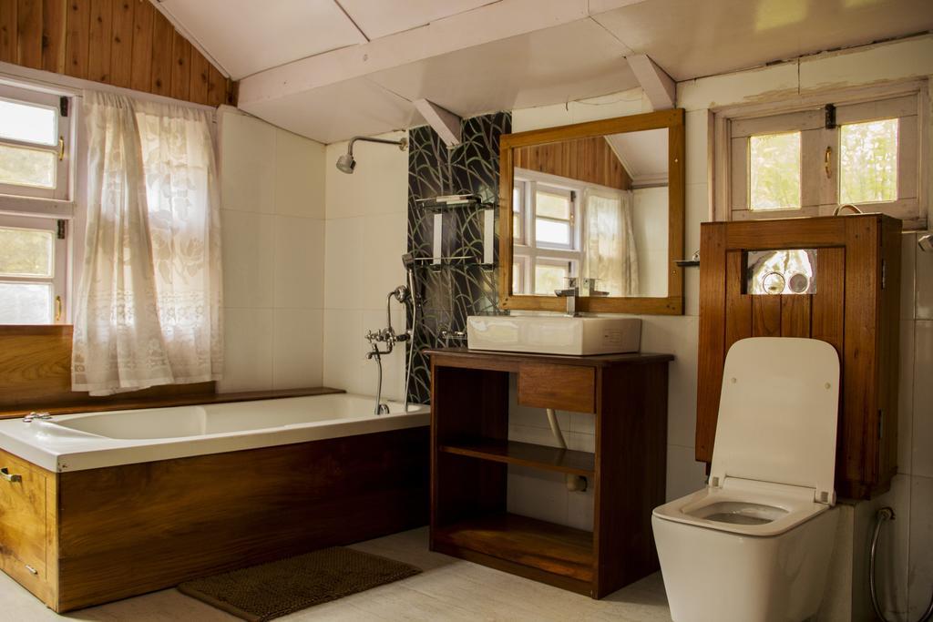 Ken And Twill Guest House Шиллонг Экстерьер фото