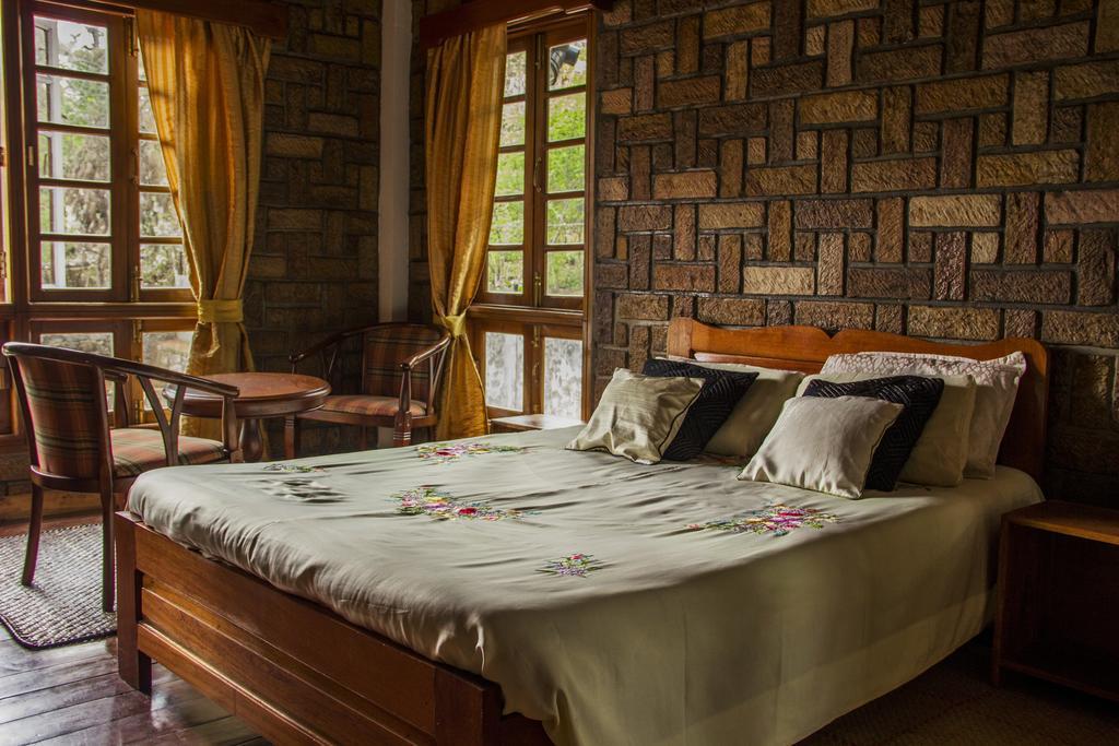 Ken And Twill Guest House Шиллонг Экстерьер фото