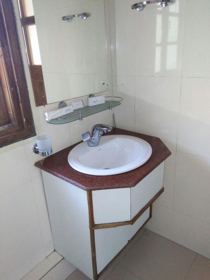 Ken And Twill Guest House Шиллонг Экстерьер фото